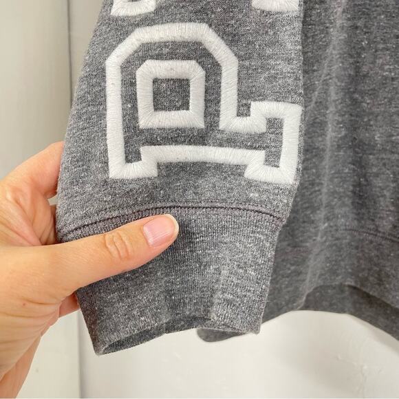 Pink Victoria Secret Grey White Colorblock Women Pullover Sweatshirt Oversized L - Picture 8 of 9